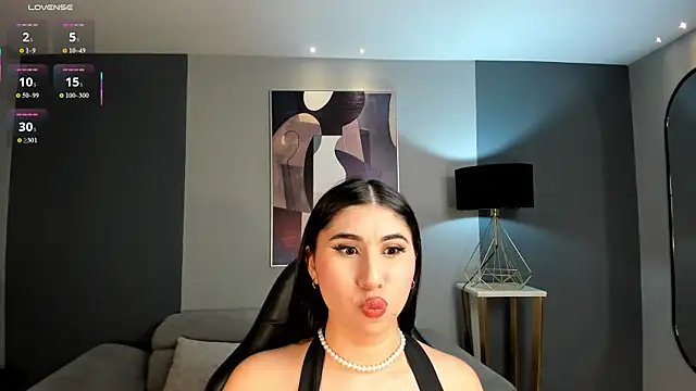 Snapshot of MayaMoretti_ chatting on 07/14/26, 02:05 MayaMoretti online show from 07/14/26, 02:05