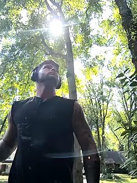 Snapshot of silversage92 chatting on 09/29/25, 05:07 silversage92 online show from 09/29/25, 05:07