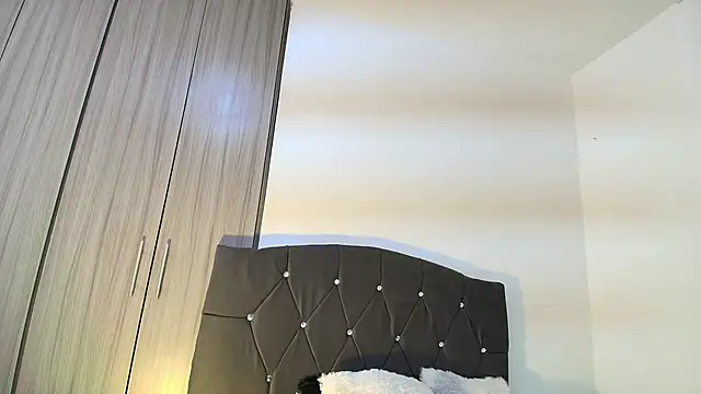 Ruby Whispers online show from 11/22/25, 12:15