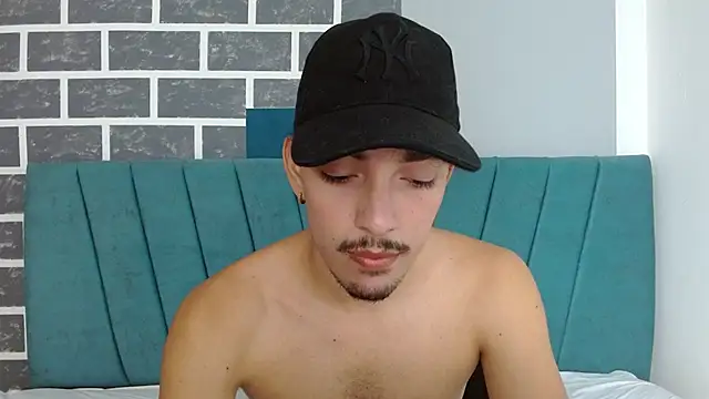 Jake laraxxx online show from 09/12/25, 05:46