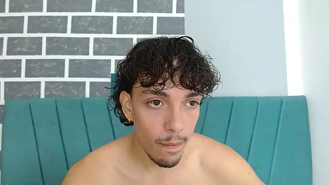 Jake laraxxx online show from 10/11/25, 05:44