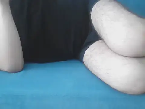 modelboy01 online show from 09/12/25, 12:05