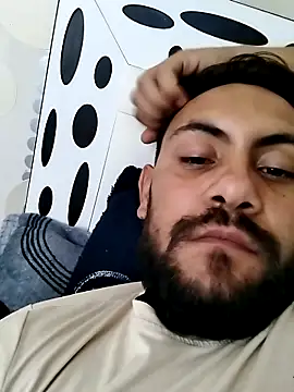 Snapshot of couplebest1 chatting on 09/15/25, 12:27 couplebest1 online show from 09/15/25, 12:27