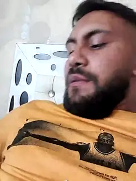 Snapshot of couplebest1 chatting on 09/20/25, 02:07 couplebest1 online show from 09/20/25, 02:07