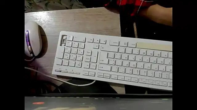 megan doll2123 online show from 03/04/26, 09:21