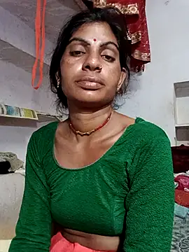 Snapshot of Mansi_ji chatting on 09/17/25, 11:06 Mansi ji online show from 09/17/25, 11:06