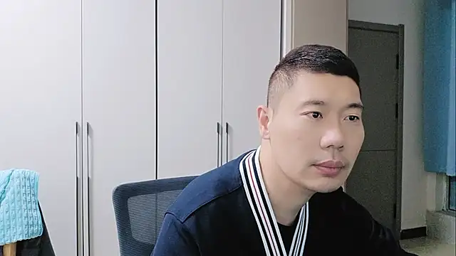 Snapshot of Buryerry-B chatting on 09/22/25, 08:55 Buryerry-B online show from 09/22/25, 08:55