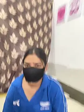 Sex Queen aaraya online show from 05/18/26, 05:46