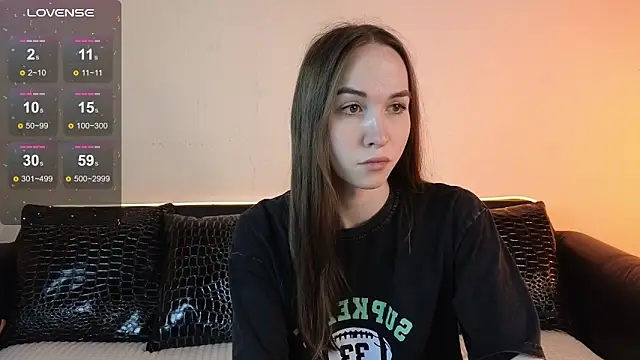 Snapshot of Angeel_Kate chatting on 10/05/25, 11:41 Angeel Kate online show from 10/05/25, 11:41