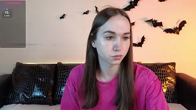 Snapshot of Angeel_Kate chatting on 11/13/25, 04:44 Angeel Kate online show from 11/13/25, 04:44