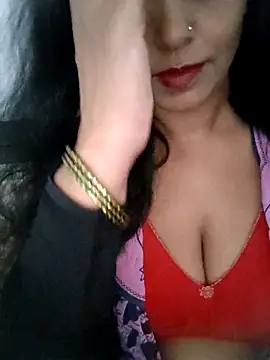 Deepa Sharma143 online show from 09/25/25, 02:04