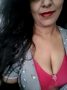 Deepa Sharma143 online show from 09/29/25, 02:38