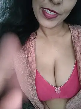 Deepa Sharma143 online show from 07/16/26, 01:44