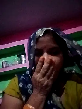 Snapshot of Hot_babli54 chatting on 10/12/25, 08:08 Hot babli54 online show from 10/12/25, 08:08