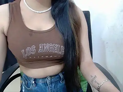 Snapshot of sweet-ruhi chatting on 11/20/25, 06:46 sweet-ruhi online show from 11/20/25, 06:46