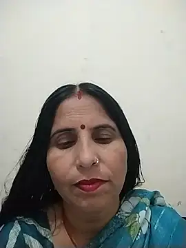 Snapshot of Hot_liya54 chatting on 05/15/26, 06:42 Hot liya54 online show from 05/15/26, 06:42