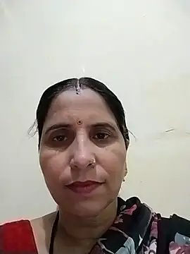 Snapshot of Hot_liya54 chatting on 05/24/26, 10:31 Hot liya54 online show from 05/24/26, 10:31