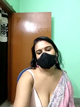 naughty nataasa online show from 11/12/25, 10:15