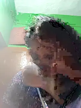 Snapshot of Hot_radh82 chatting on 10/04/25, 04:49 Hot radh82 online show from 10/04/25, 04:49