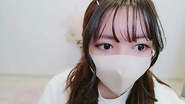 Snapshot of JP_Momo_o0 chatting on 12/05/25, 05:53 JP Momo o0 online show from 12/05/25, 05:53