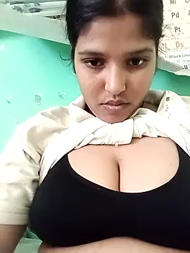 Snapshot of Palak-Sharma chatting on 05/12/26, 05:15 Palak-Sharma online show from 05/12/26, 05:15