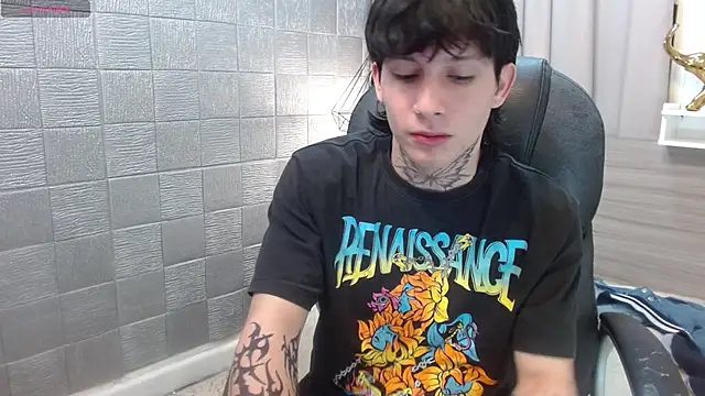 Iantwink18 online show from 11/20/25, 03:23