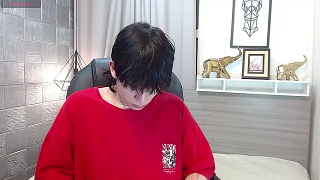 Iantwink18 online show from 12/20/25, 06:42