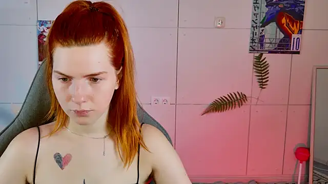 Snapshot of AliceCUNTach chatting on 06/26/26, 05:12 AliceCUNTach online show from 06/26/26, 05:12