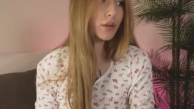 Vegas V online show from 11/28/25, 02:42