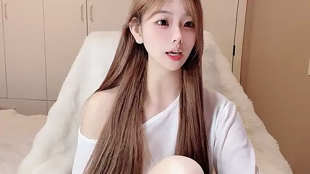 xiaoyugan-99 online show from 01/10/26, 03:58