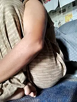 Snapshot of Hot_lali_555 chatting on 11/02/25, 03:20 Hot lali 555 online show from 11/02/25, 03:20