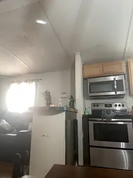 Snapshot of Milkcoco chatting on 11/10/25, 07:02 Milkcoco online show from 11/10/25, 07:02