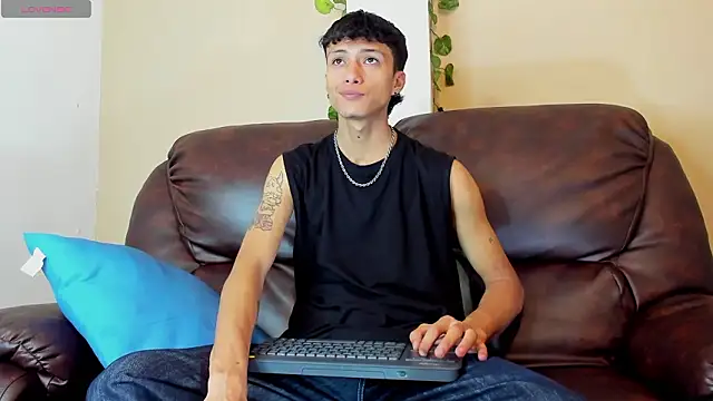 Lean Portman online show from 03/17/26, 02:20