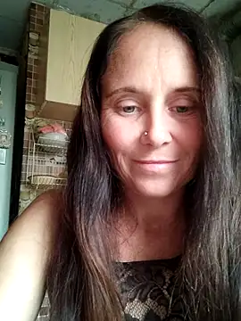 Snapshot of MerelinMILf chatting on 10/12/25, 11:31 MerelinMILf online show from 10/12/25, 11:31