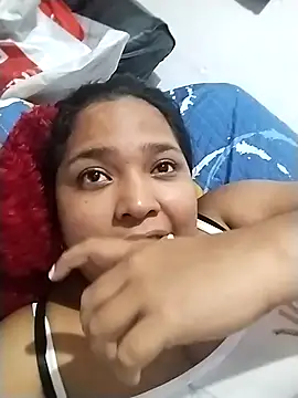 Angelly ricura online show from 11/22/25, 01:26