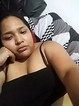 Angelly ricura online show from 11/23/25, 01:49