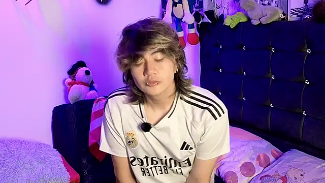 Snapshot of Vamps_Lovers chatting on 03/31/26, 09:21 Vamps Lovers online show from 03/31/26, 09:21