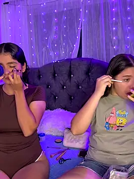 Ashley and Zoe online show from 09/16/25, 06:42