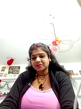 Snapshot of Rani_sahiba chatting on 10/22/25, 09:03 Rani sahiba online show from 10/22/25, 09:03