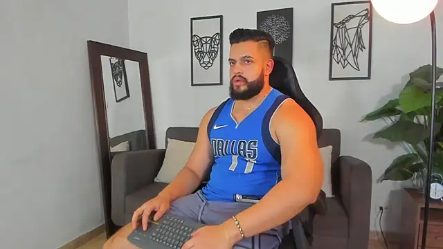 Justin kingX7 online show from 04/10/26, 04:06