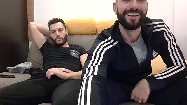 Snapshot of Amicisegreti chatting on 11/28/25, 09:50 Amicisegreti online show from 11/28/25, 09:50