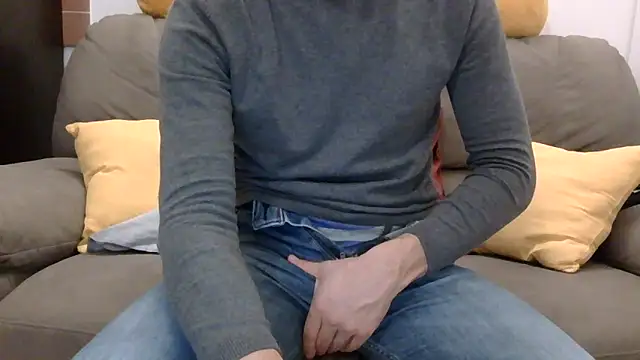 Snapshot of Amicisegreti chatting on 11/30/25, 09:08 Amicisegreti online show from 11/30/25, 09:08