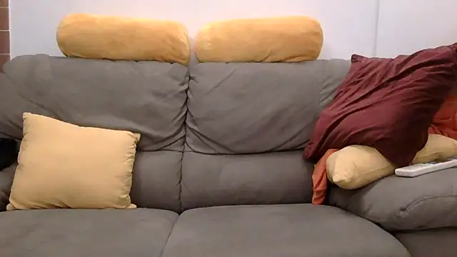 Snapshot of Amicisegreti chatting on 12/13/25, 09:42 Amicisegreti online show from 12/13/25, 09:42