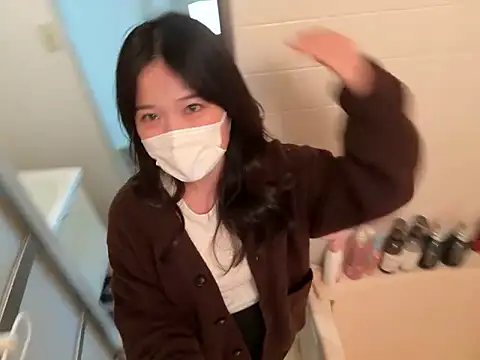 hikiwarinatto xoxo online show from 11/03/25, 05:42