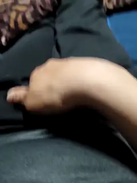 Aaia93 online show from 04/18/26, 08:07