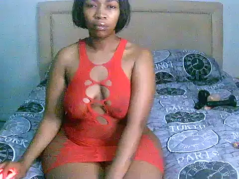 Snapshot of cherrymuffins chatting on 07/13/26, 11:29 cherrymuffins online show from 07/13/26, 11:29