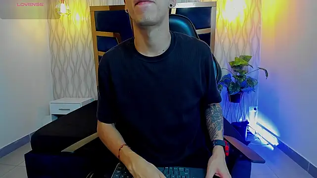Justin Lakee online show from 10/10/25, 11:15