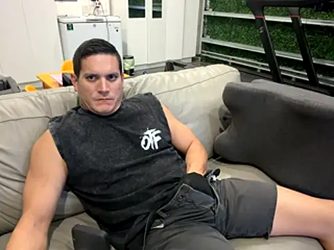 Matteus2000 online show from 12/22/25, 09:17