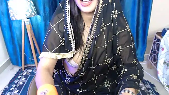 Snapshot of priya-kumari22 chatting on 05/08/26, 07:19 priya-kumari22 online show from 05/08/26, 07:19