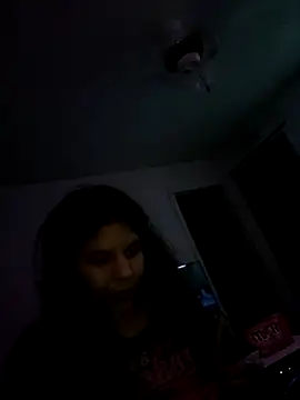 Snapshot of Sum1sDahtr chatting on 01/12/26, 02:28 Sum1sDahtr online show from 01/12/26, 02:28